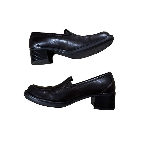 Bass ~ Womens dark brown heeled loafers ~ leather upper ~ size 7 - Picture 6 of 8